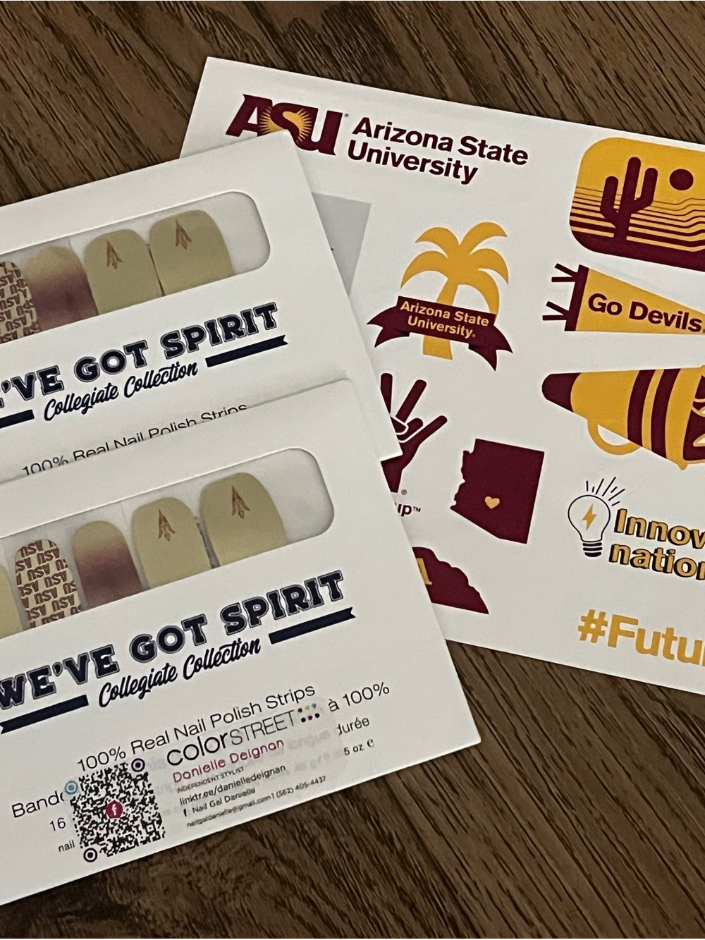 Color Street ASU Collegiate Press-On Nail Strips in Gold and Maroon
